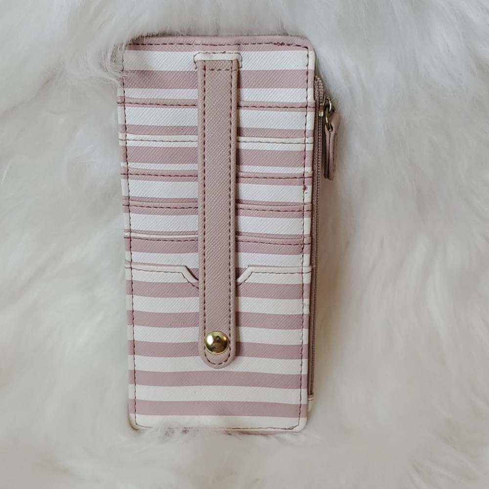 Wallet - Picture 5 of 6